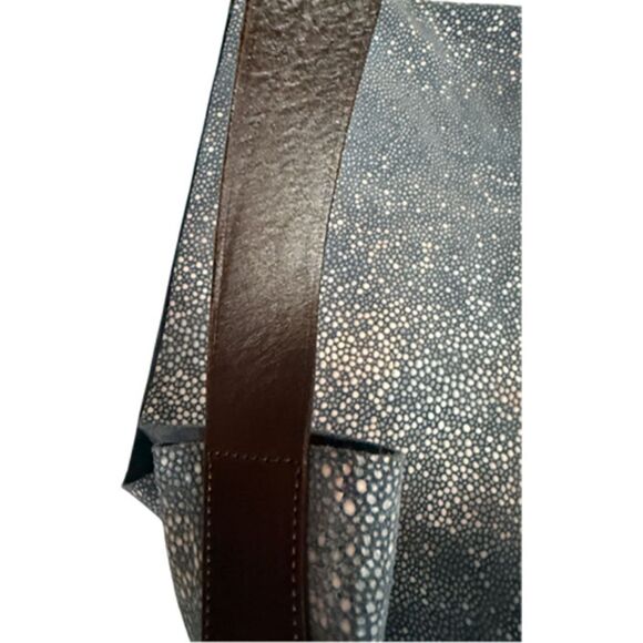 Linde Gallery St Barth Leather Blue Sparkle Large Shopping Tote Bag - Picture 8 of 13